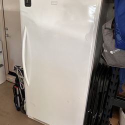 Frigidaire FULL Freezer 