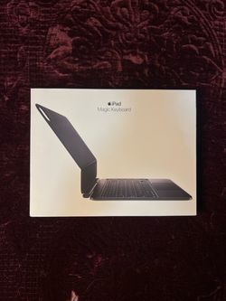 Apple Magic Keyboard for iPad Pro 11-Inch (M4 and M5)
