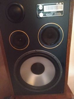 AL 1000 Speakers 