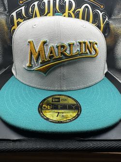 New Era Marlins 7 7/8 Patch