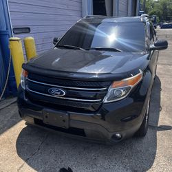 2013 Ford Explorer