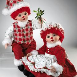 Collectible porcelain doll set