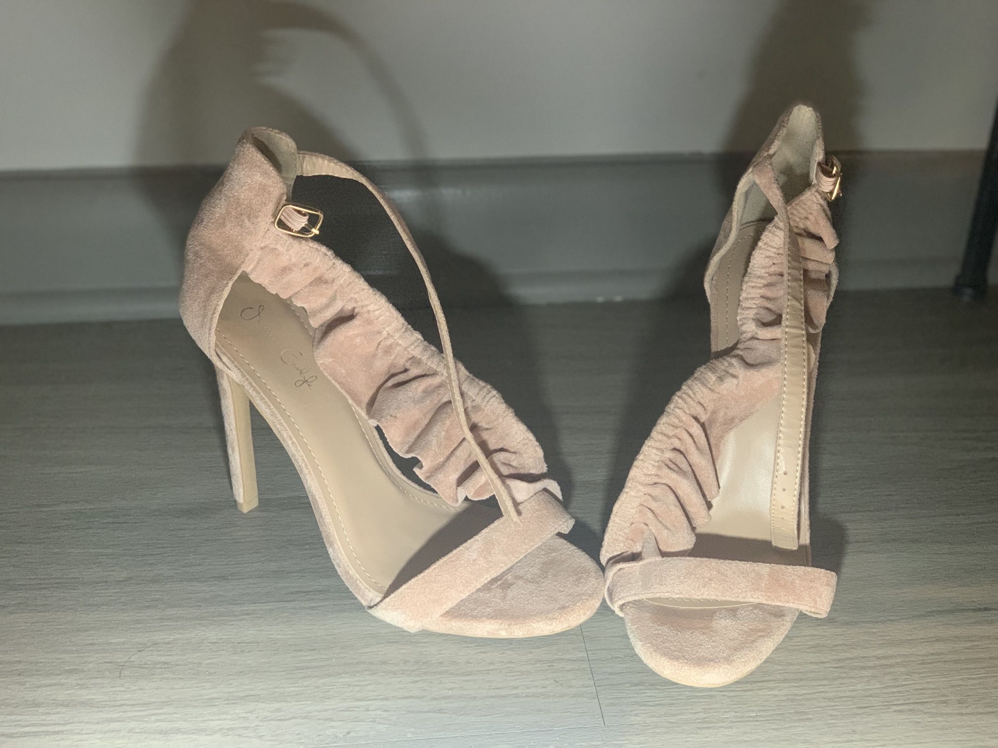 Nude Suede 4in  jade style size 10