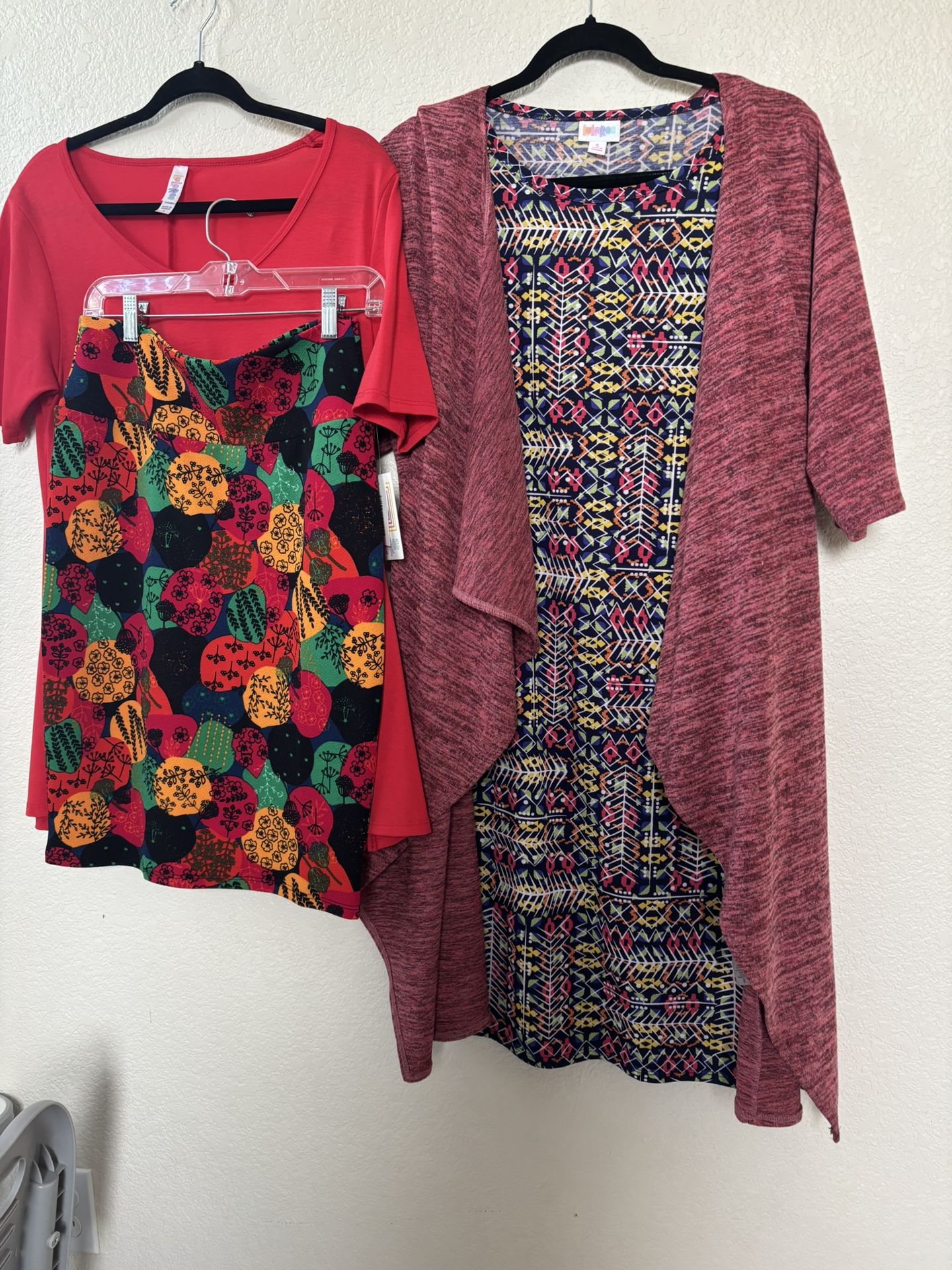 Xs And Small Lularoe
