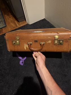 Vintage Travel Suit Case