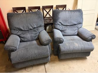 Pair of recliners