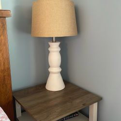 2 Bedside Lamps 
