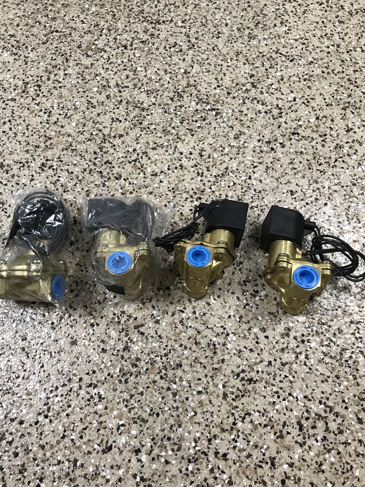 Fire sprinkler / irrigation valves