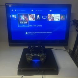 PS4  Console  With  2-  Controllers 
