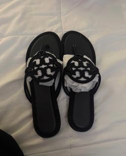 Tory burch sandals