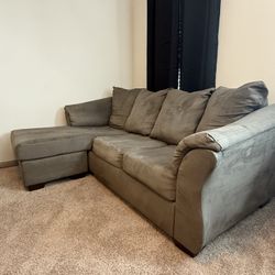 L Shape Reversible Sectional Couch ‼️‼️‼️