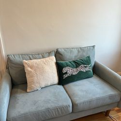Loveseat Couch Amazing Condition Beautiful Ocean Blue Color