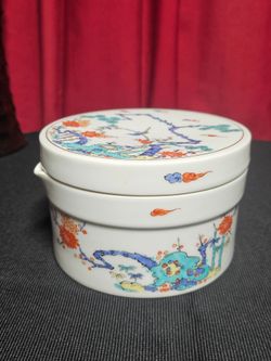 Vintage Japanese Arita Porcelain Baby Food Maker & Juicer Stacking Set (Obverse)