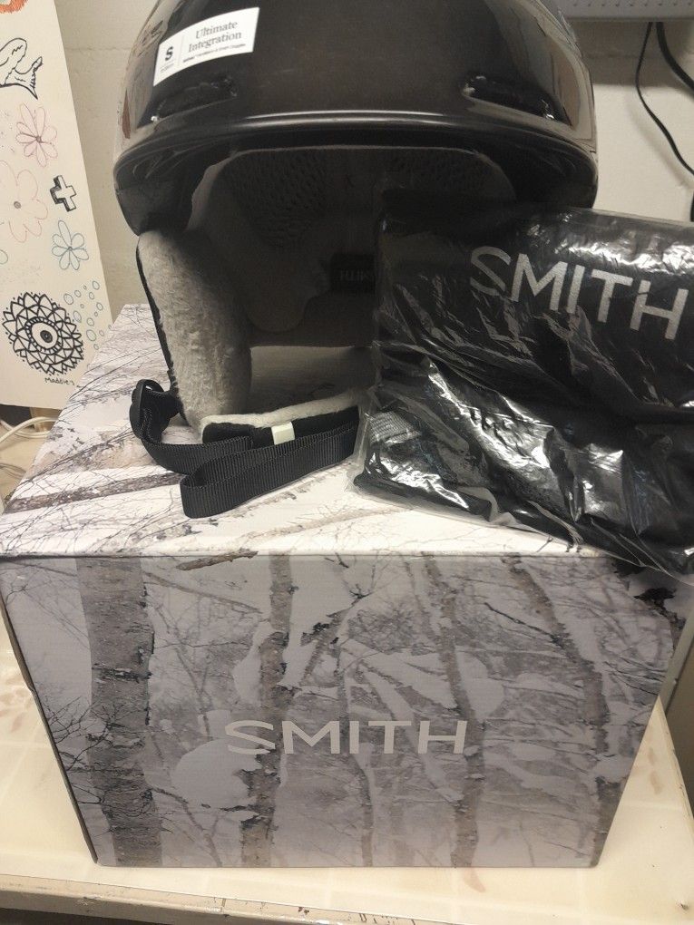 Smith Sm. Ski Helmet