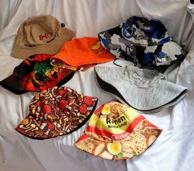 Lot Of Seven Gilligan Hats, 1 NFL Colts With Tags, 1 Chicago Bulls, 1 Under Armor And Others