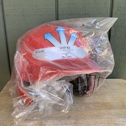 Mizuno Baseball Adult Batting Helmet MBH250 Red Scarlet NEW Size Adult S/M Hat Size 6 3/4 - 7 3/8