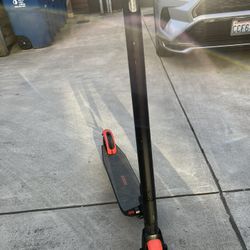 Nine Bot E Scooter
