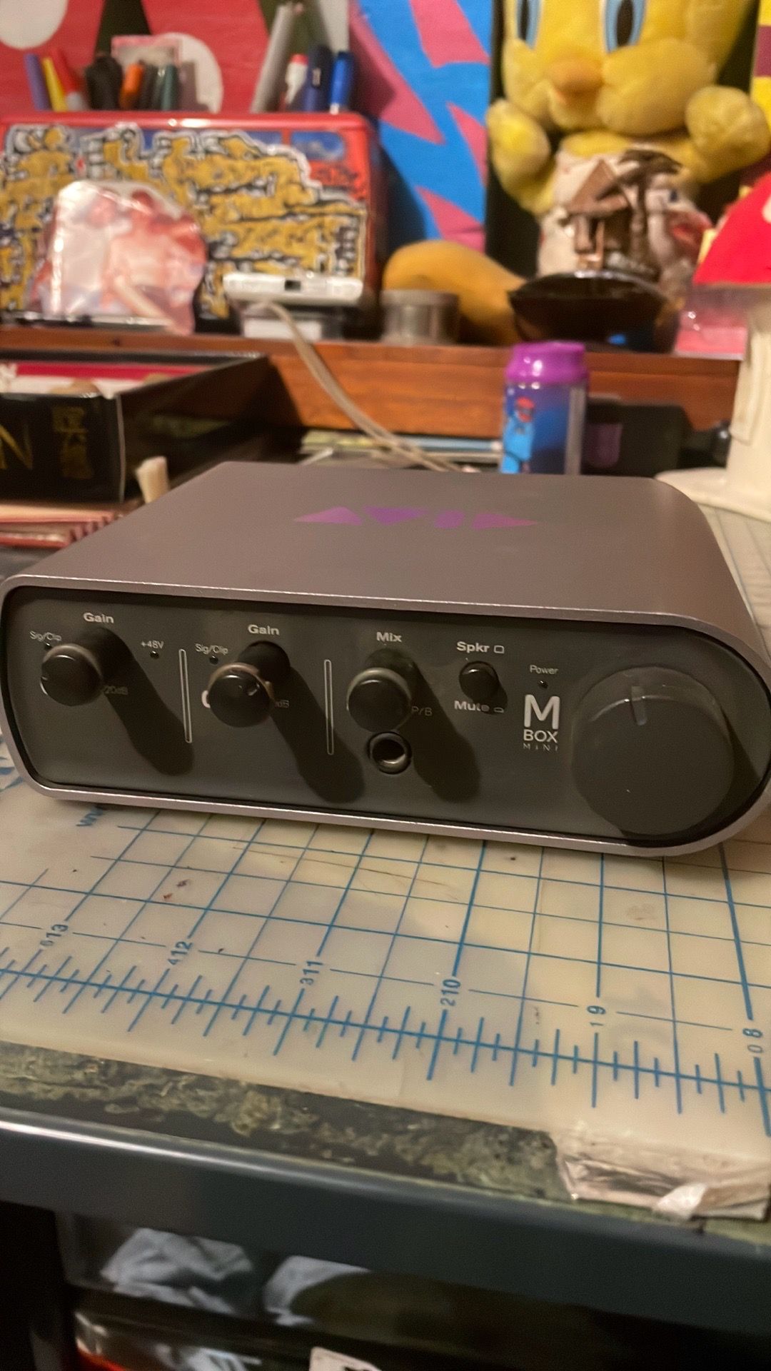 Mbox avid
