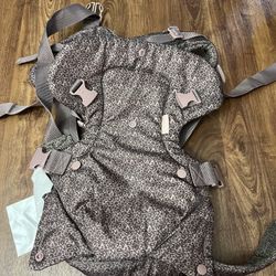 Infantino baby carrier