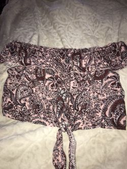 Shoulder top