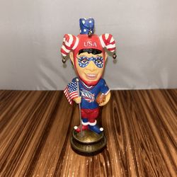 SUPER BOWL XXXVI BOBBLEHEAD STRIPES PATRIOTS RAMS NODDER 2002