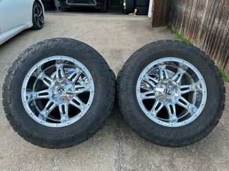 20x10 INCH FUEL OFF-ROAD RIMS WITH 35x12.50R20 TOYO TIRES
