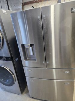 Samsung Stainless Steel Fridge Bottom Freezer new