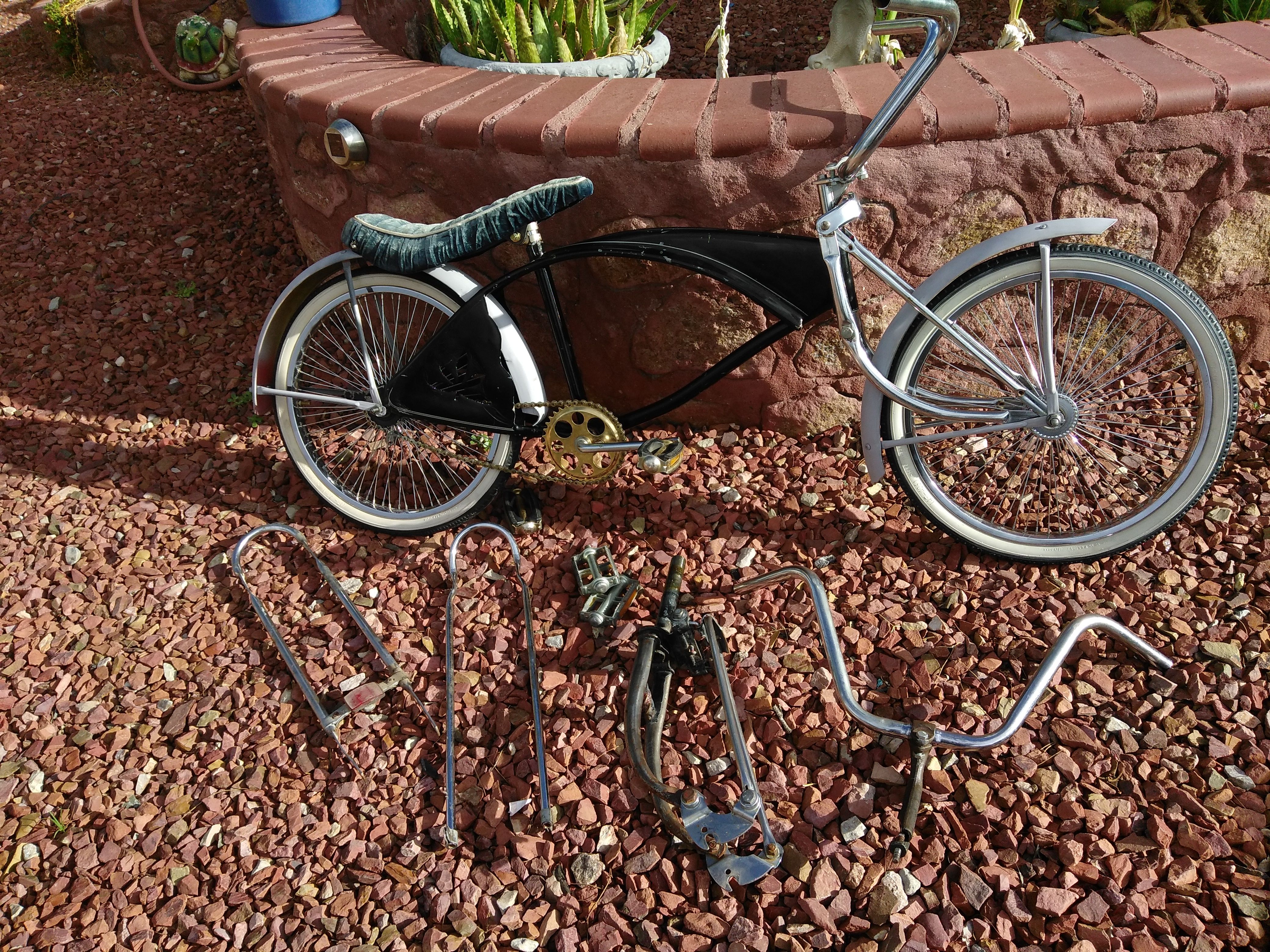 Lowrider bike with extra parts