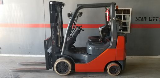 Forklift toyota 2014
