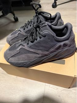 Yeezy Boost 700