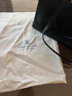 Louis Vuitton OnTheGo GM