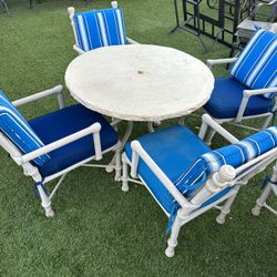 Patio Set With Four Chairs 