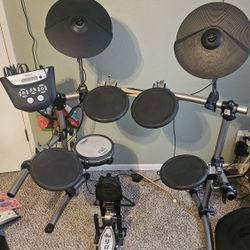 Electric Drumset With Amp
