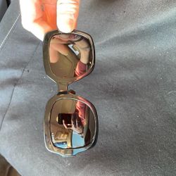 Gucci Sun Glasses 