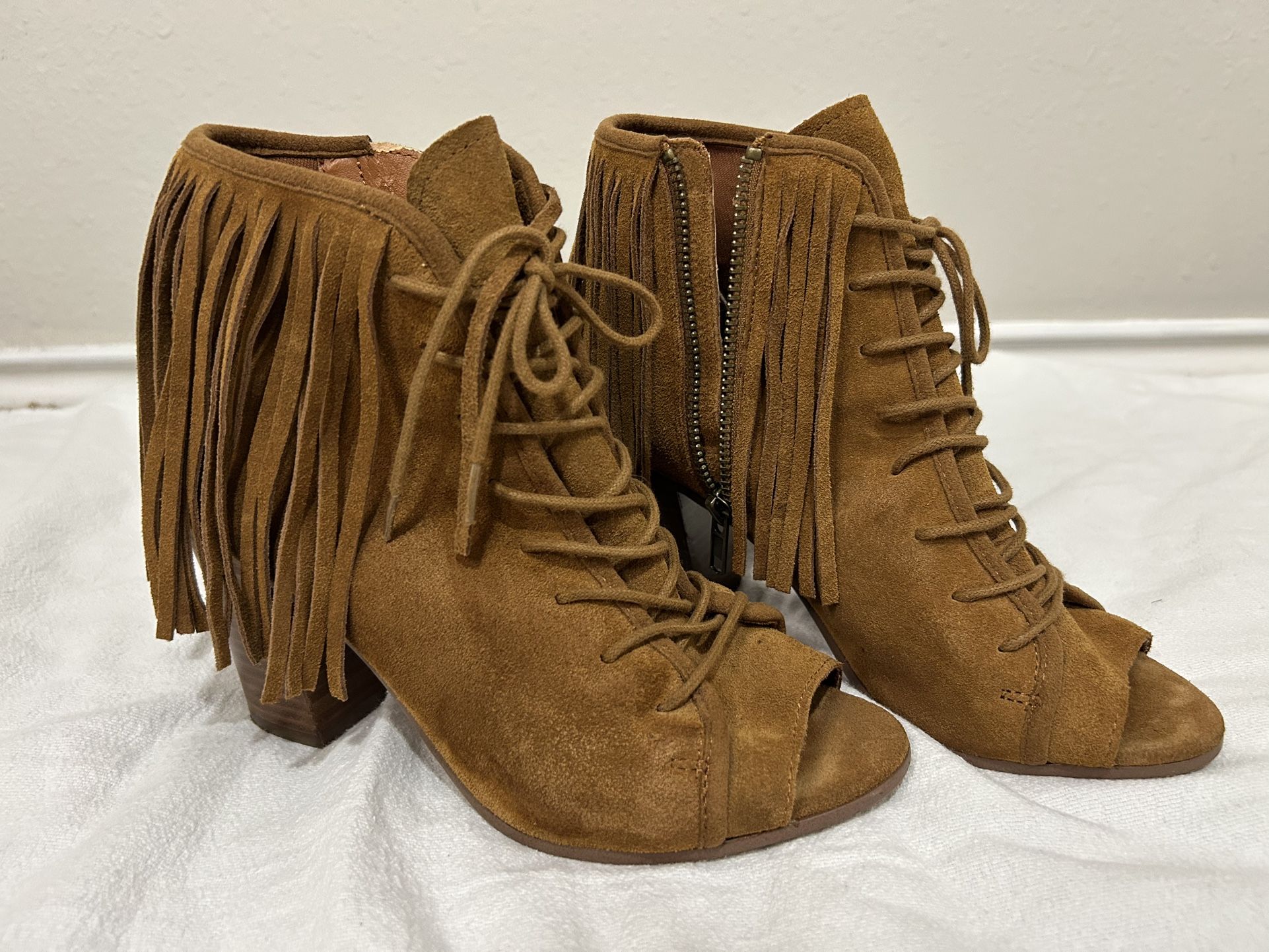 Steve Madden Newporte Fringe Western Ankle Bootie, Chestnut Suede Size 7