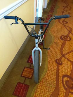 Free Agent BMX BIKE