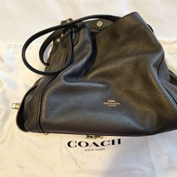 Coach Handbag / Shoulder Large Black 