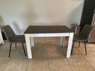 Dining Table with 2 chairs