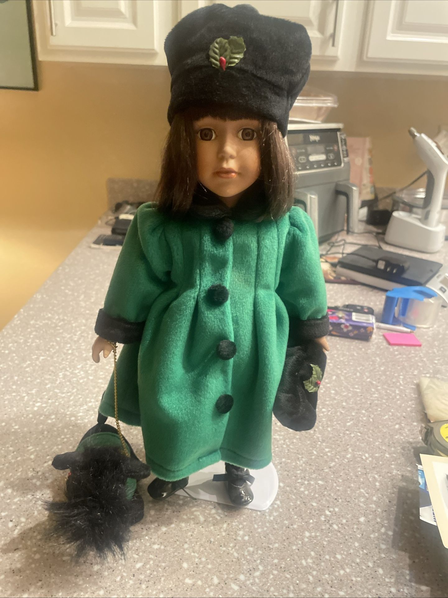Avon Porcelain Doll Adrienne Special Memories "Holiday Radiance" 15" Green Coat