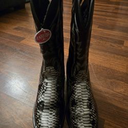 New Laredo Western Boots 10EW 