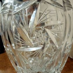 Beautiful Clear Crystal Vase 