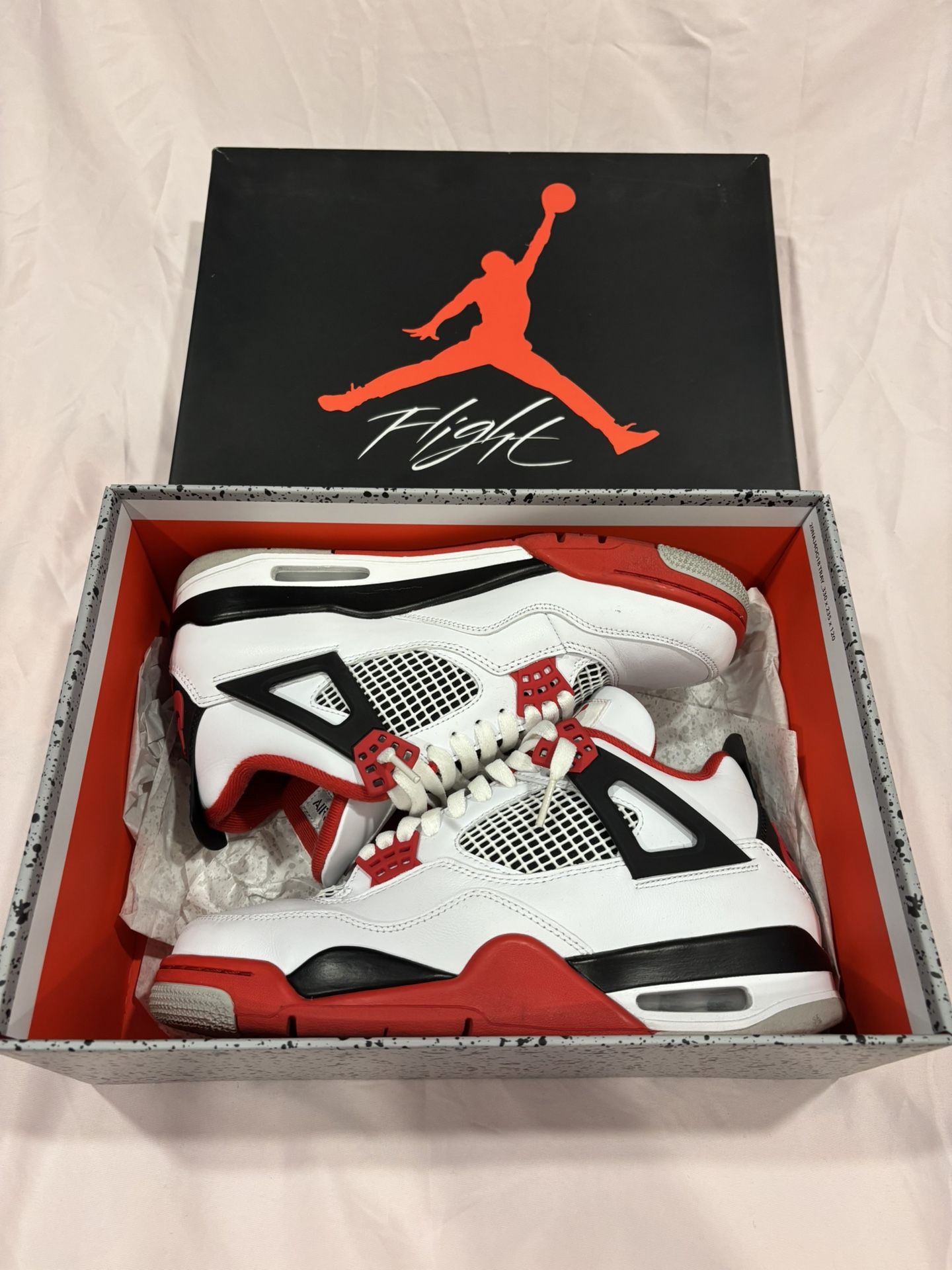 Jordan 4 Retro