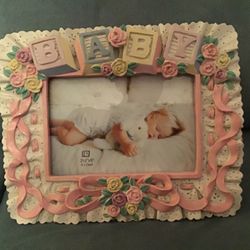3D Adorable Baby Picture Frame - Holds 3.5” X 5” Photo - BRAND NEW!!!