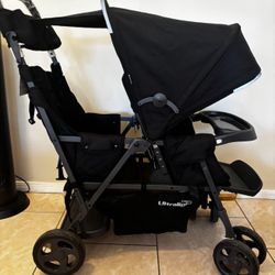 Joovy double Stroller 