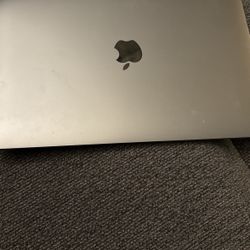 MacBook Air 13inch 2020