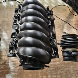 C6 corvette ls2 manifold,  throttlebody and MAF sensor