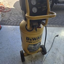 Dewalt Air Compressor 15 Gallon