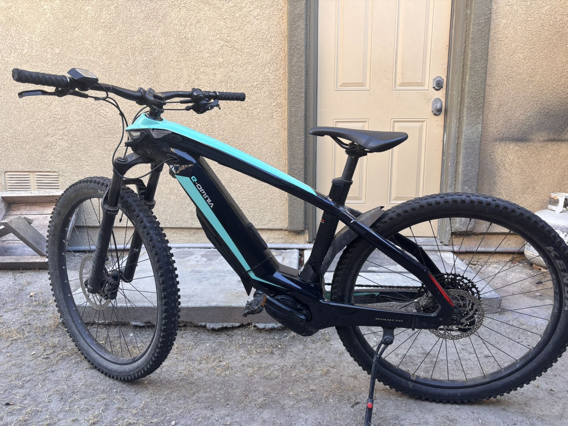 Bianchi E-Omni E-Bike (X Type) POWERFUL FOR MOUNTAIN BIKERS 2000$ OFF