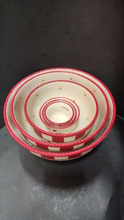 Temp-tations By Tara  OLD WORLD  6 Piece NESTING BOWL SET~ Red