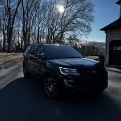 Ford Explorer Sport 